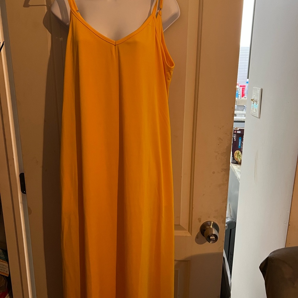 Yellow gold long summer dress. Size XL made by SHEIN.